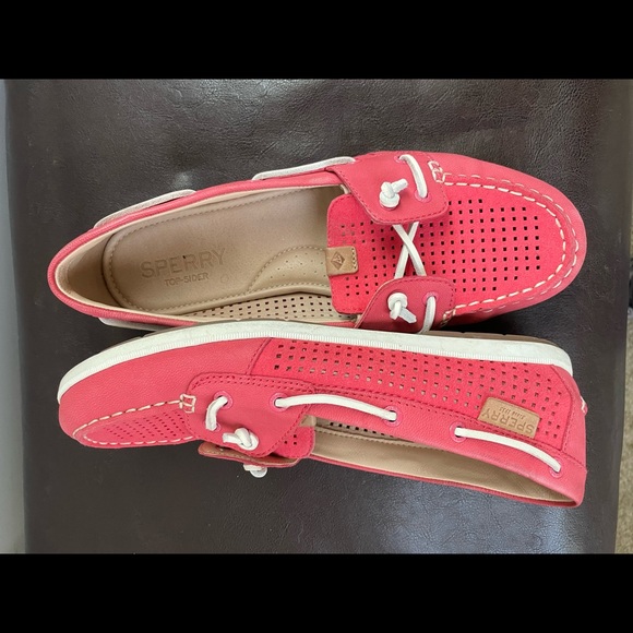 Sperry Women's Authentic Original Skimmer Boat Shoe - Picture 1 of 2